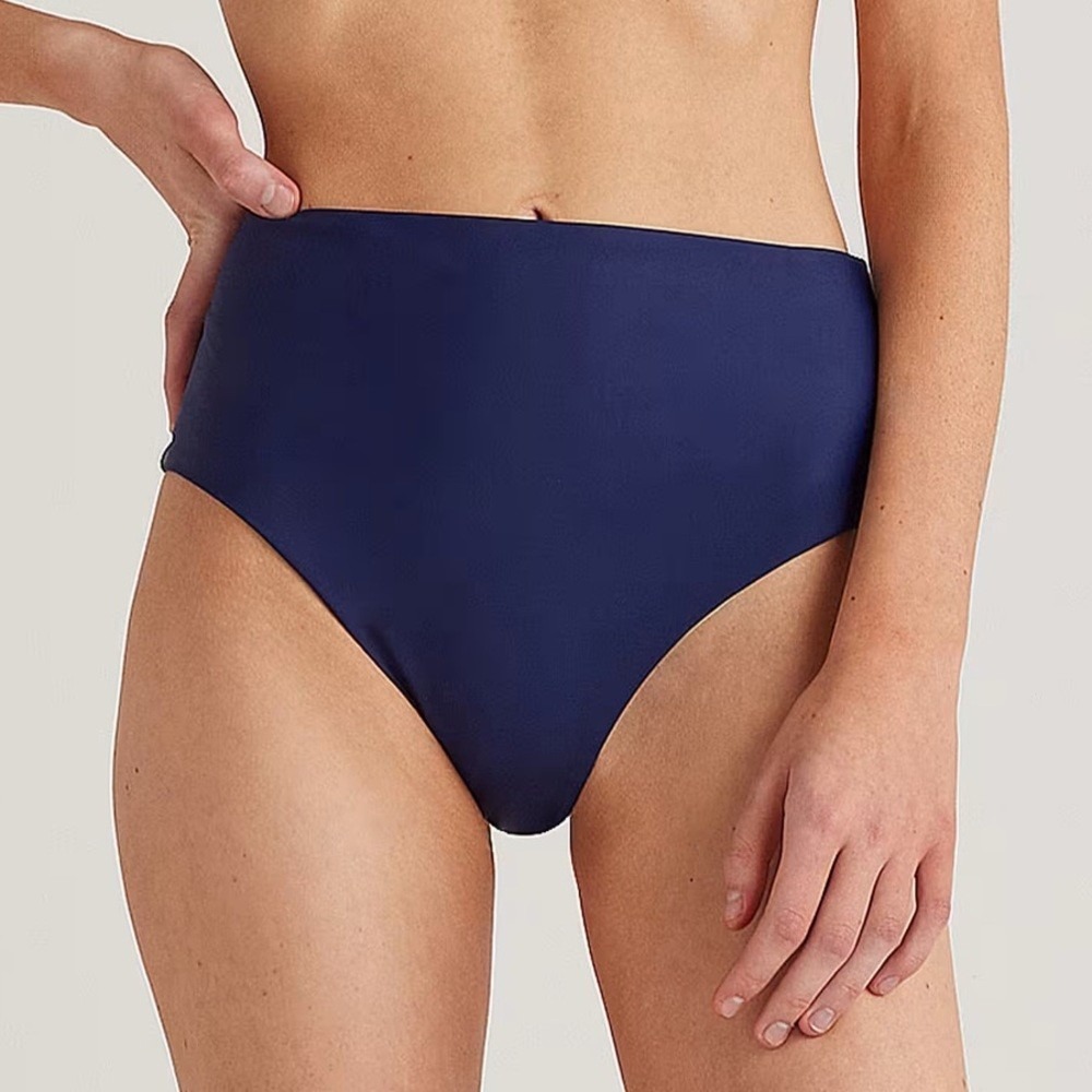 Quince NWOT Navy Blue Italian‎ Matte High-Rise Bikini Bottoms Sustainable XS